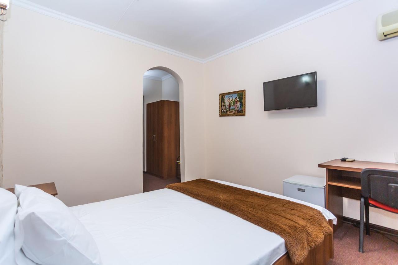 Asson Hotel Termez Exterior foto
